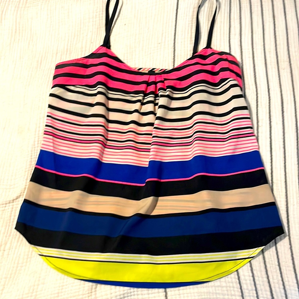 Jessica Simpson tank